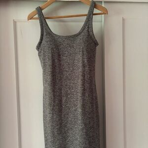 Vuori dress with shelf bra (removable cups)